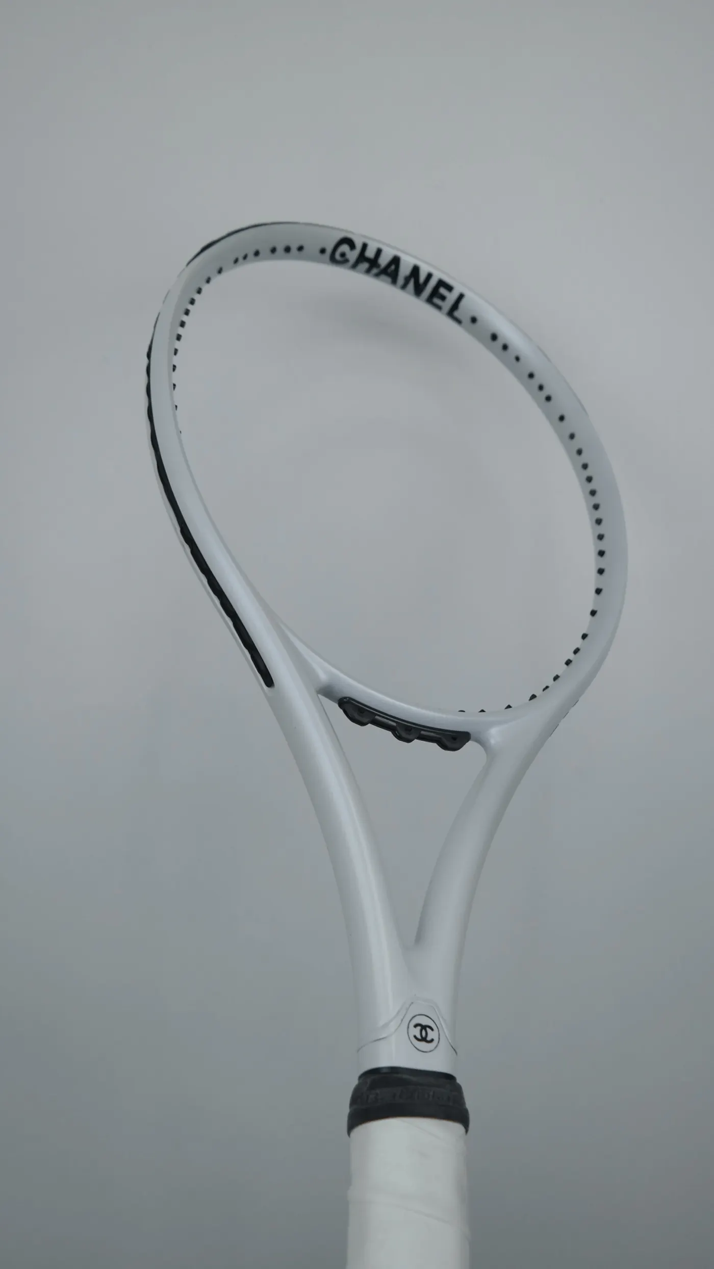 바볼랏 퓨어드라이브 S-Lite 화이트 펄 도색 측면 마감