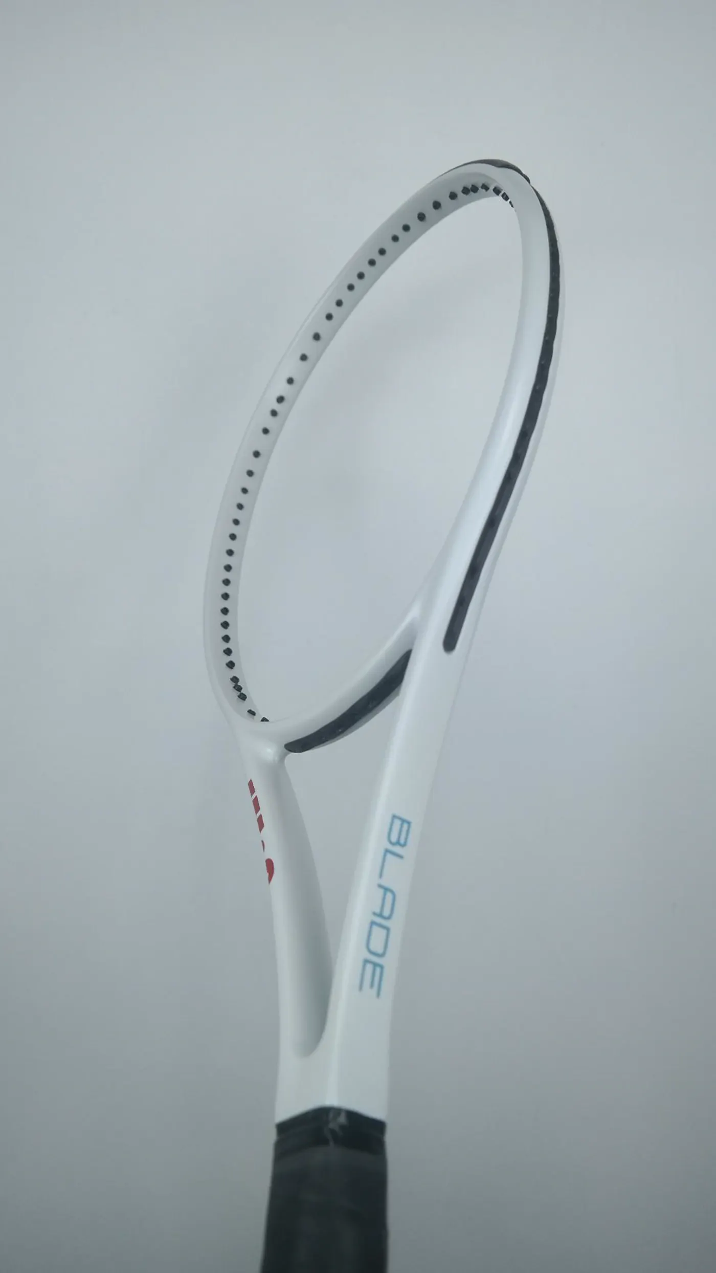 윌슨 블레이드 98 무광 올화이트 도색 프레임 안쪽 디테일