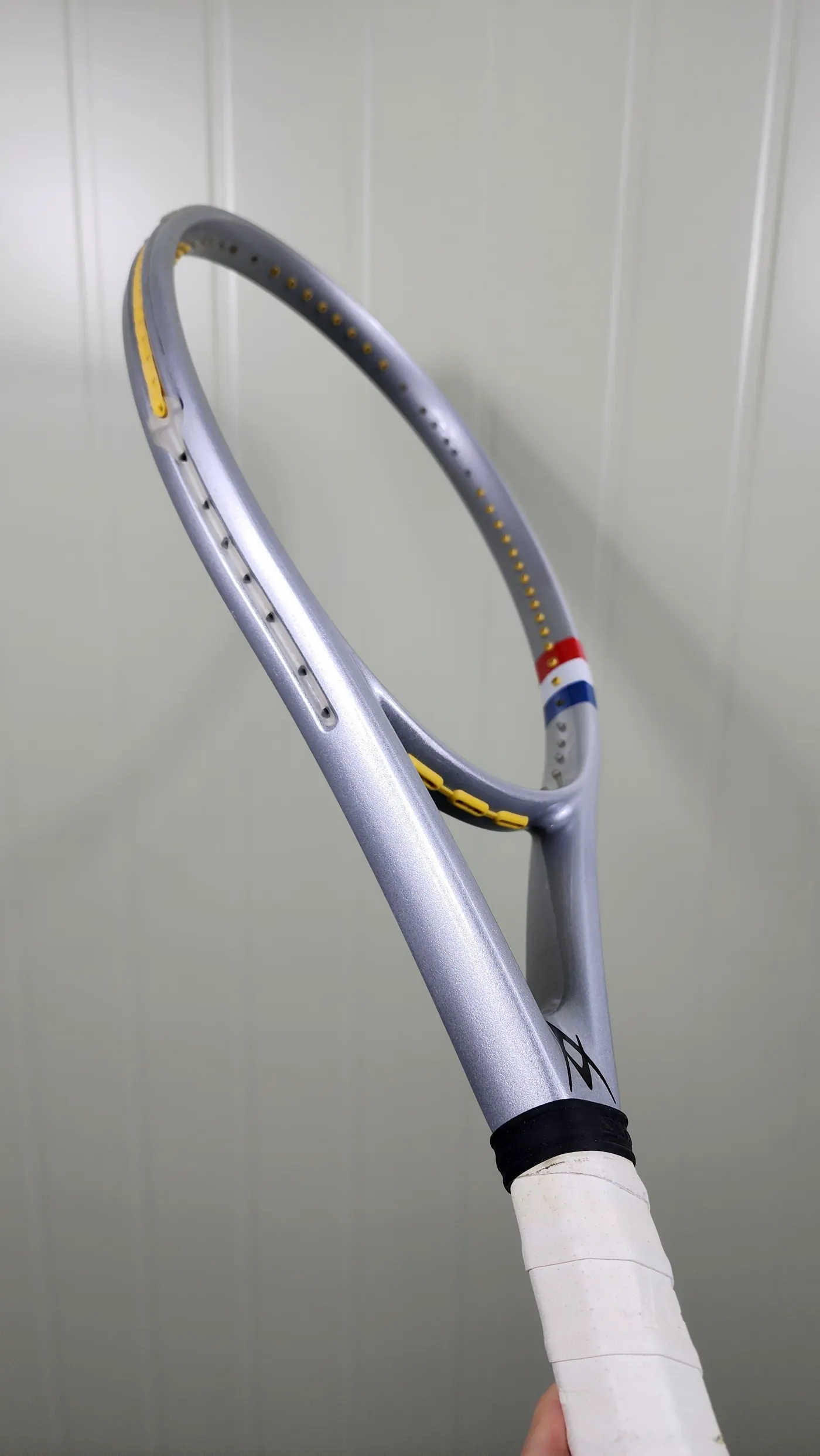 뵐클 CATAPULT 1 커스텀 도색 넥 부분 디테일