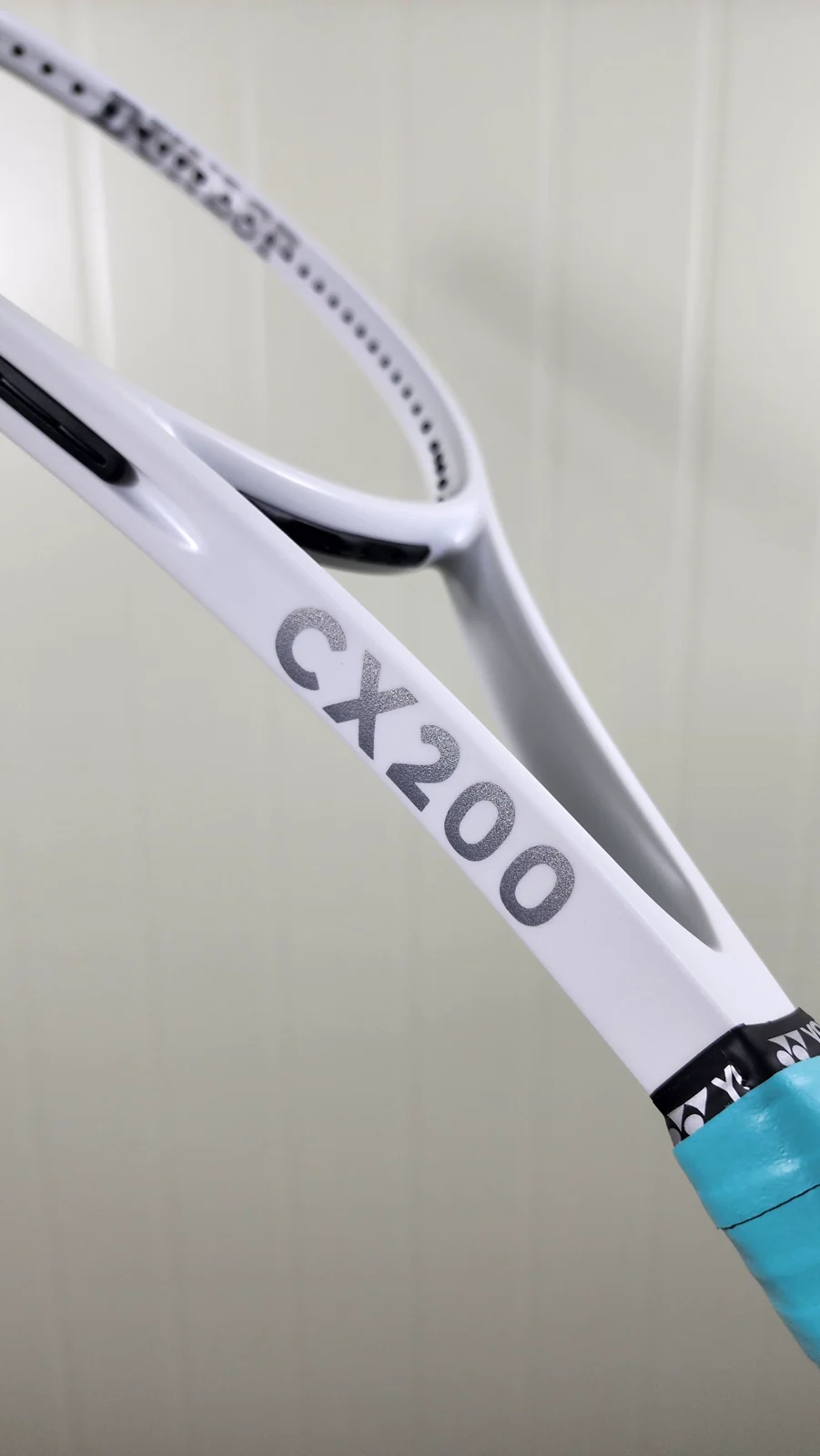 던롭 CX200, 무광 화이트에 실버 로고로 다시 만든 라켓 작업 사진 7